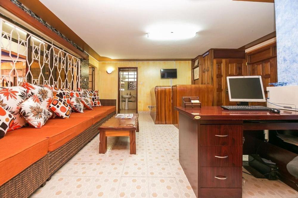 Upperhill Blueberry Hotel Nairobi Bagian luar foto